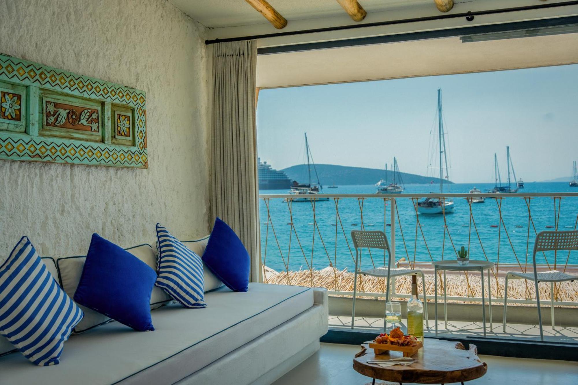 Churchill Townhouse Hotel *
